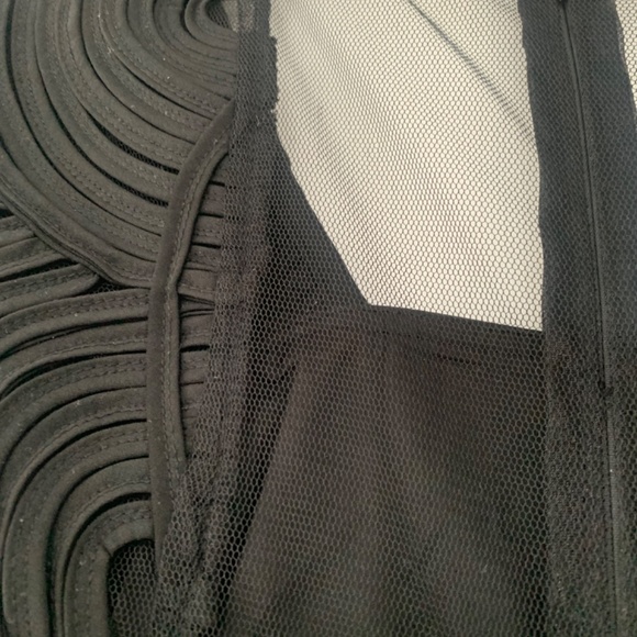 Adrianna Papell- Evening Dress - 2P - Picture 6 of 7